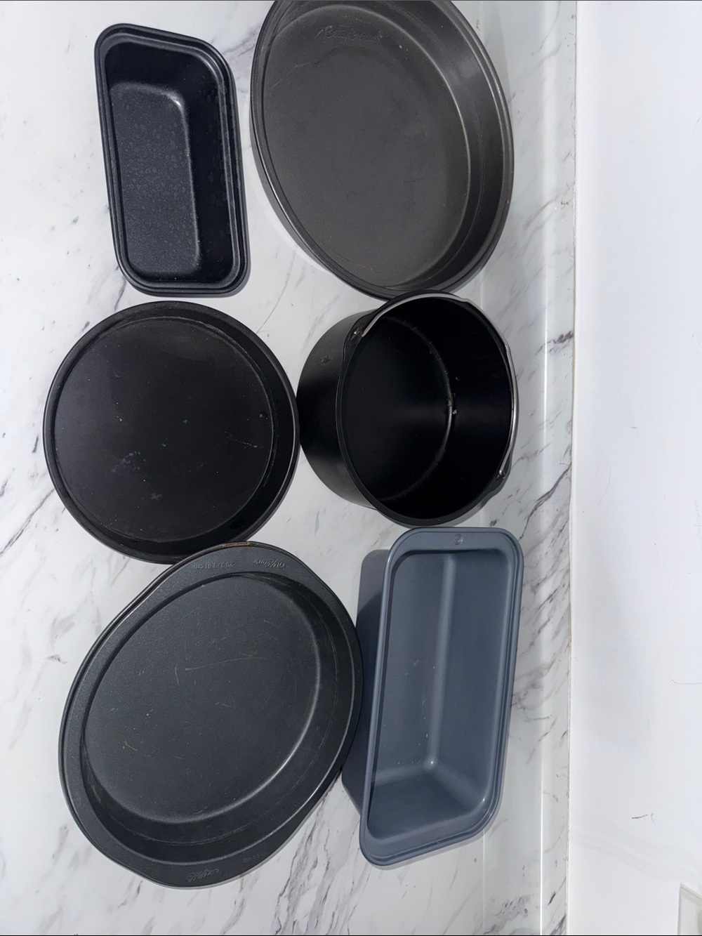 Assorted Non-Stick Baking Pans 6 Piece Mixed Sizes Bakeware Set